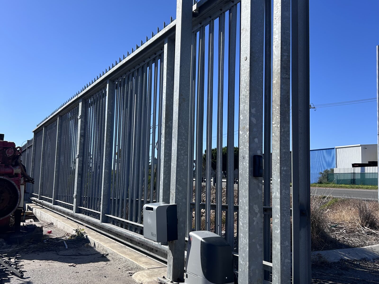 Cantilever slider and operators, Kwinana Beach